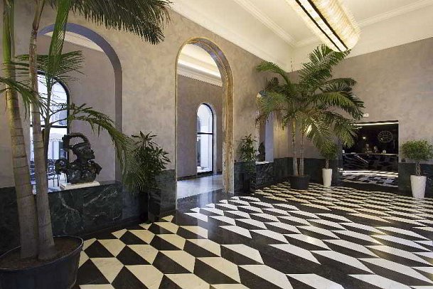 TH Roma - Carpegna Palace Hotel