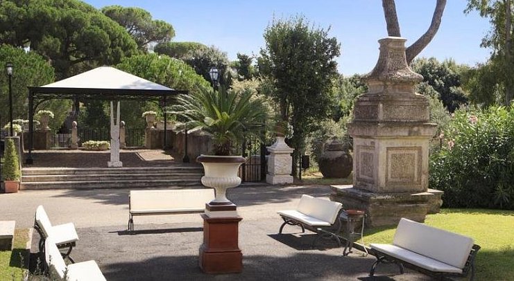 TH Roma - Carpegna Palace Hotel