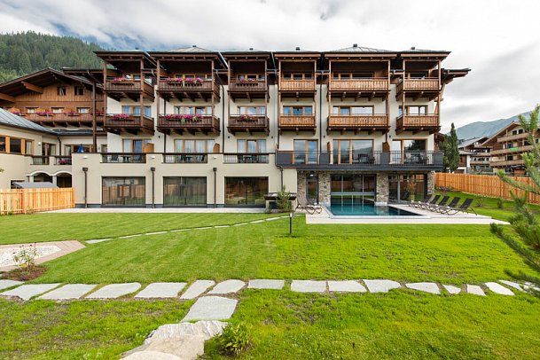 Hotel Konigsleiten Vital Alpin