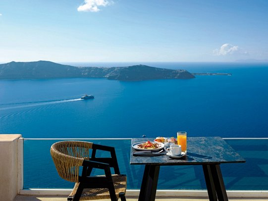 Andromeda Villas & Spa Resort - Wohnbeispiel Suite Sea View VIP with outdoor Jacuzzi (Zimmercodierung WBM)