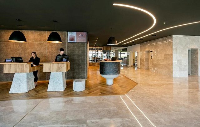 ARCOTEL Nike