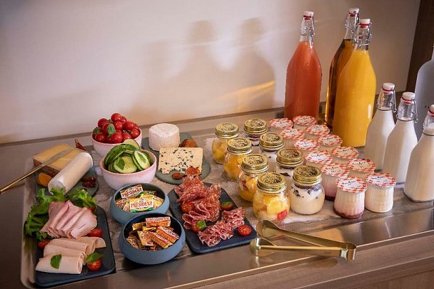 First Hotel Paris Tour Eiffel