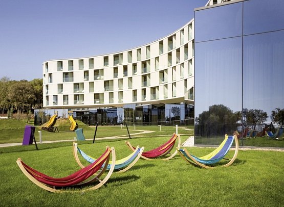 Family Hotel Amarin