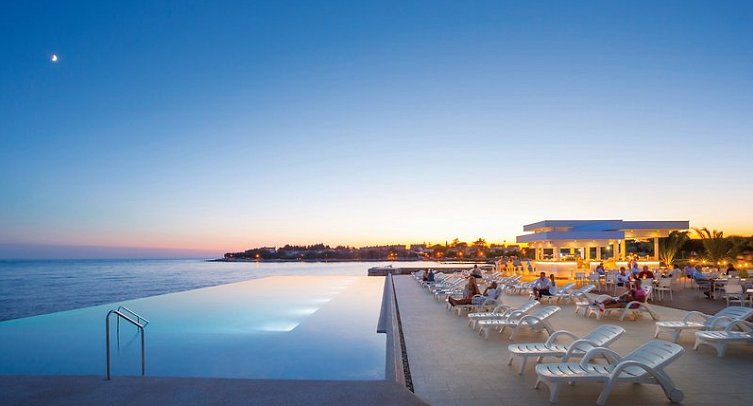 Aminess Vival Maestral Hotel
