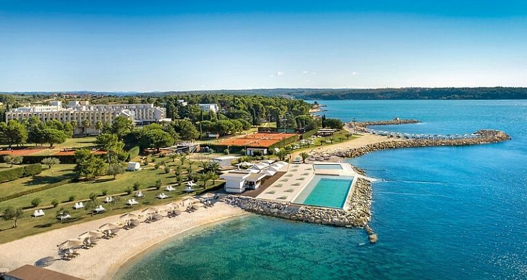 Aminess Vival Maestral Hotel