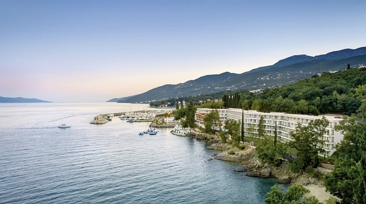 Hotel I'i'i