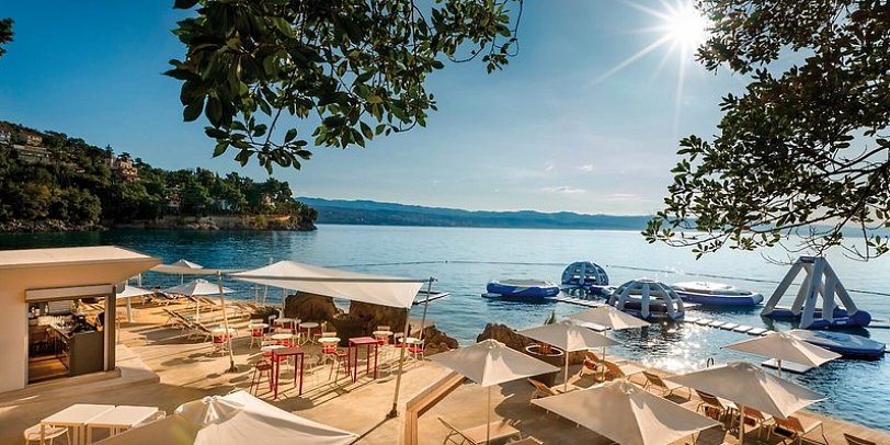 Hotel I'i'i