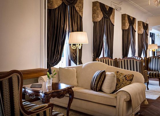 Hotel Palace Bellevue