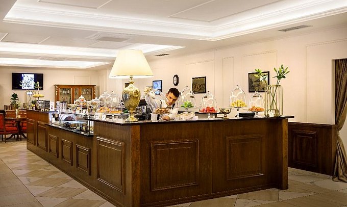 Hotel Palace Bellevue