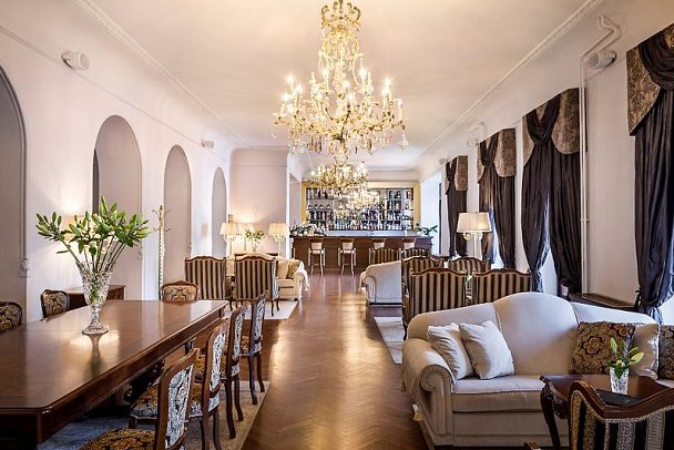 Hotel Palace Bellevue