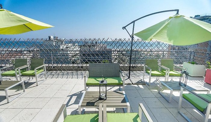 Club Meeting Hotel