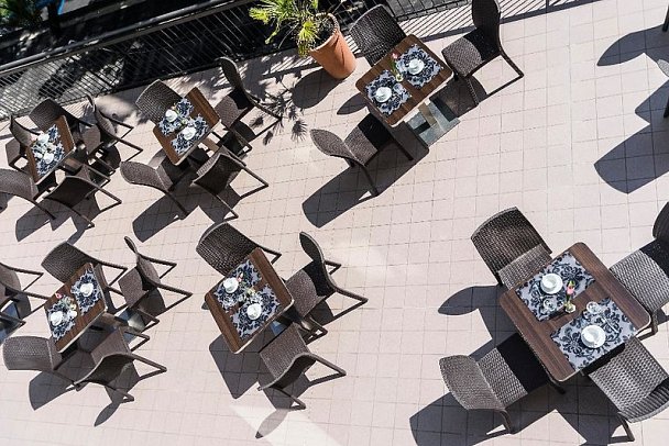 Club Meeting Hotel
