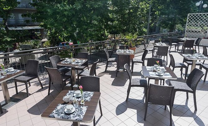 Club Meeting Hotel