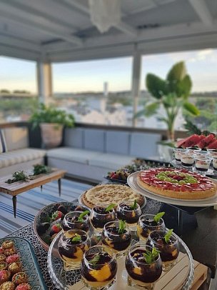 Select Suites & Spa
