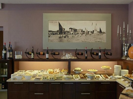 Select Suites & Spa