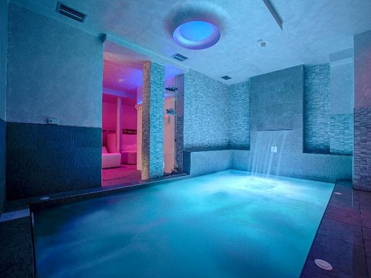 Ferretti Beach Hotel