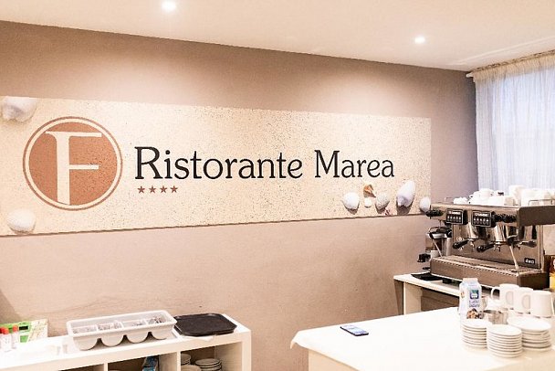 Ferretti Beach Hotel