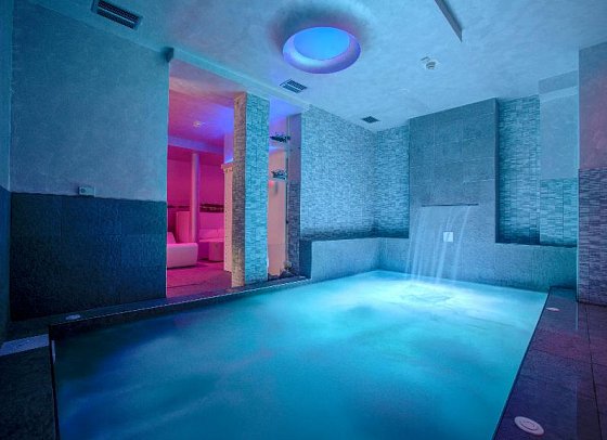 Ferretti Beach Hotel