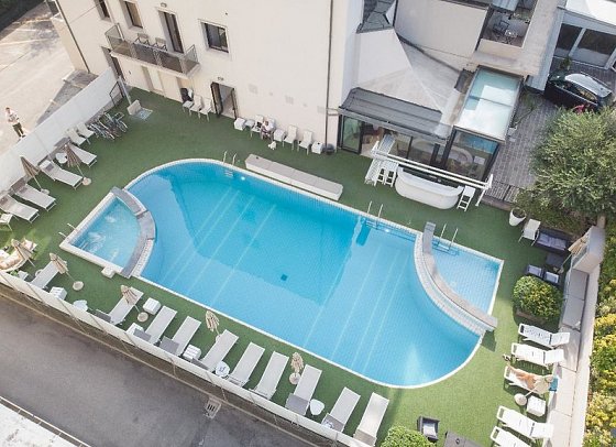 Ferretti Beach Hotel