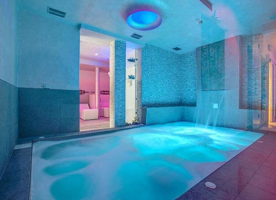 Ferretti Beach Hotel