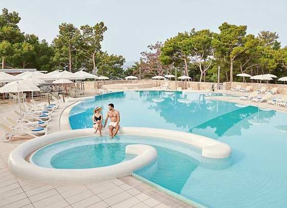Bluesun Hotel Elaphusa
