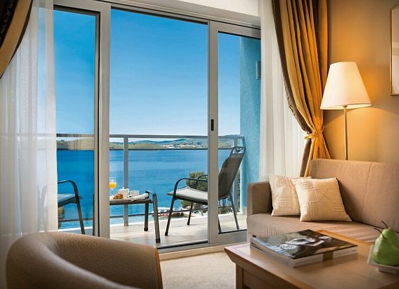 Aminess Grand Azur Hotel
