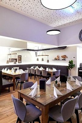 Two Timez Boutique Hotel