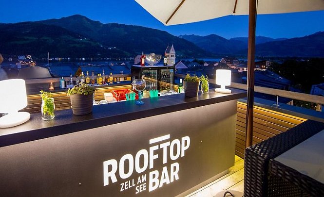 Two Timez Boutique Hotel
