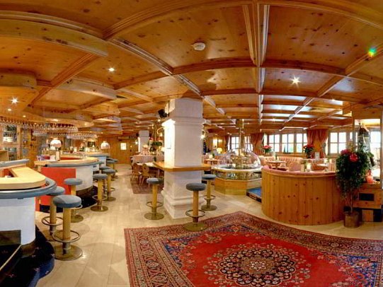 JUFA Alpenhotel Saalbach