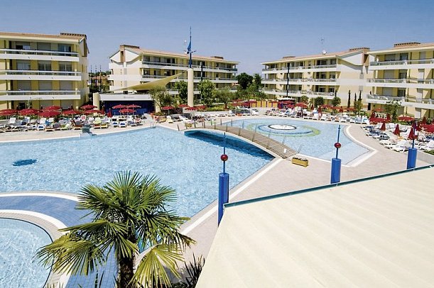 Aparthotel & Villaggio Planetarium Resort