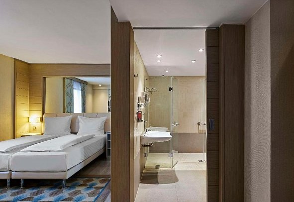 Titanic Comfort Mitte