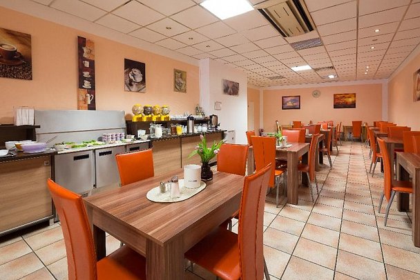 Alper Am Potsdamer Platz