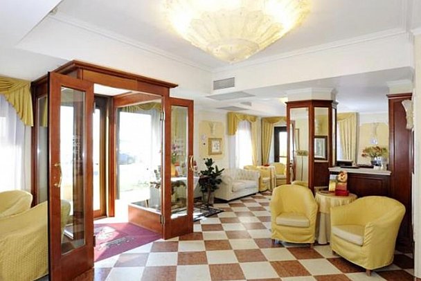 Russo Palace