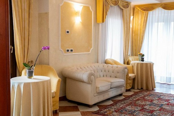Russo Palace
