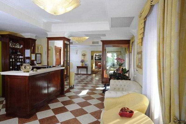 Russo Palace