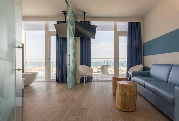 Hotel Mediterraneo
