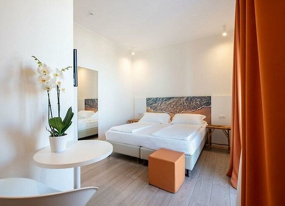 Hotel Mediterraneo