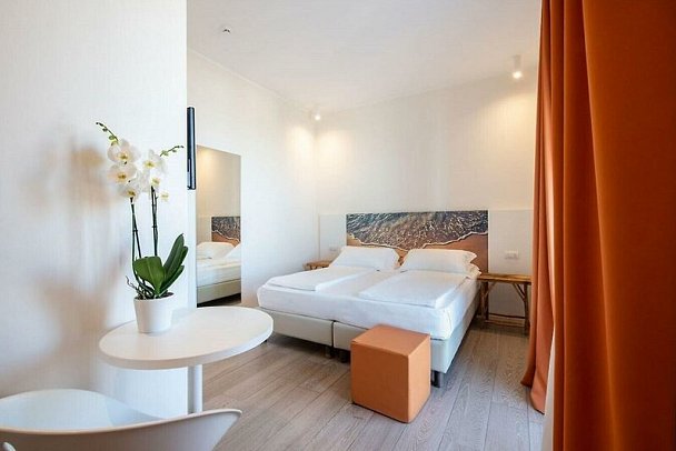 Hotel Mediterraneo
