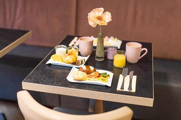 Leonardo Hotel Vienna Westbahnhof