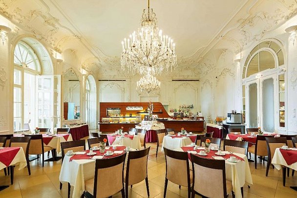Austria Trend Schloss Wilhelminenberg