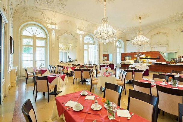 Austria Trend Schloss Wilhelminenberg