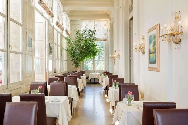 Austria Trend Schloss Wilhelminenberg