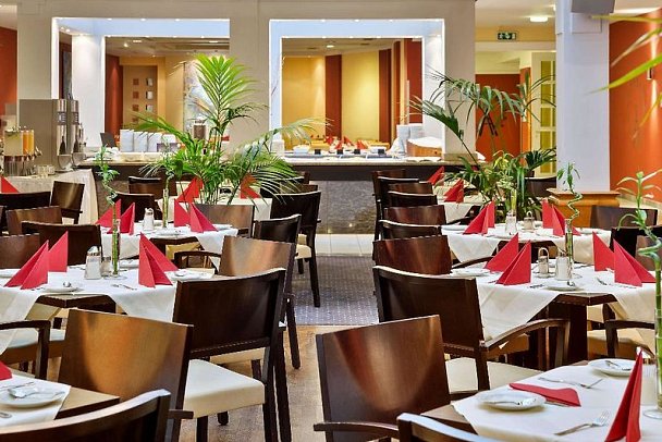 Austria Trend Hotel Ananas