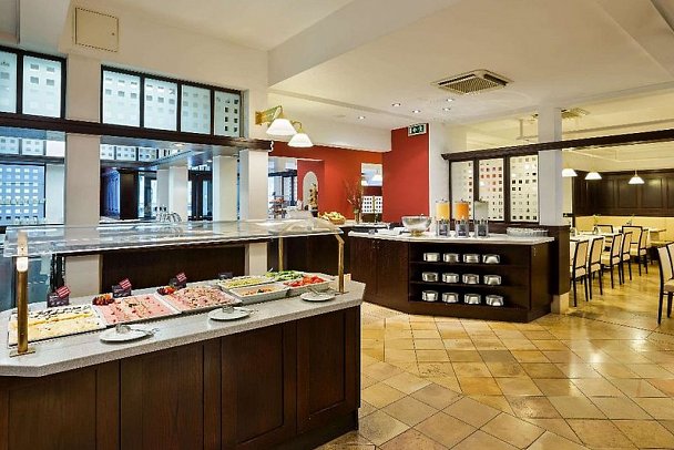 Austria Trend Hotel Ananas