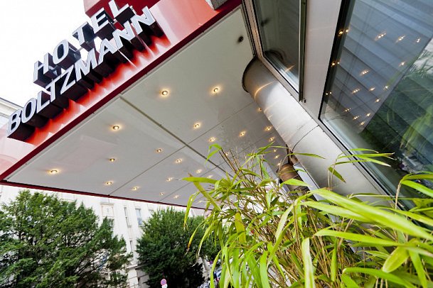 Hotel Boltzmann