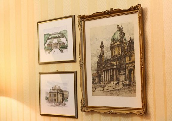 Opera Suites