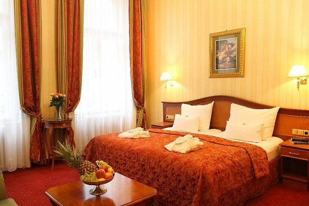 Opera Suites