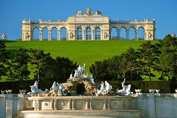 Opera Suites