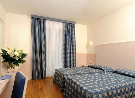 Bike Hotel Caravel