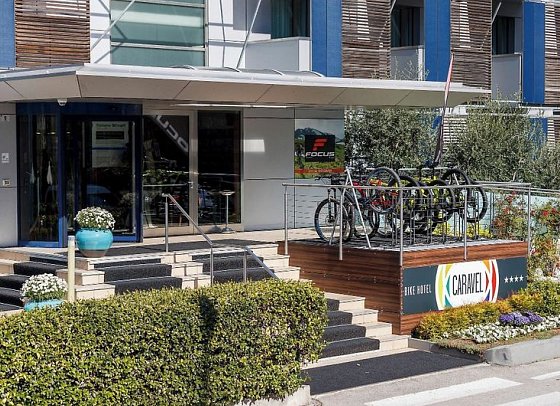Bike Hotel Caravel